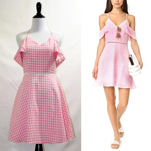J.O.A Dresses & Skirts - NWOT J.O.A Revolve Gingham Cold Shoulder Dress